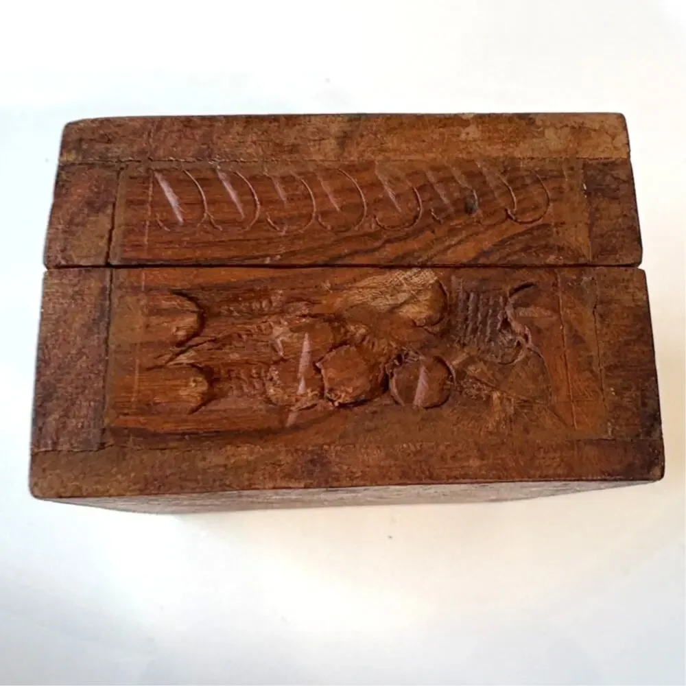 Vintage Folk Art Hand Carved Wood With Inlay Trinket Box